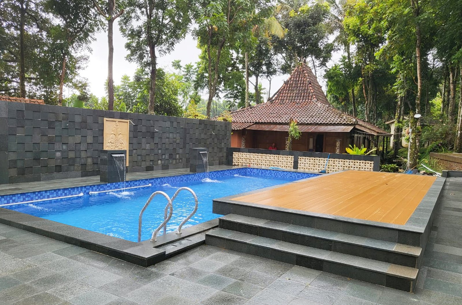Menentukan Tempat Penginapan yang Ideal: Guest House atau Villa